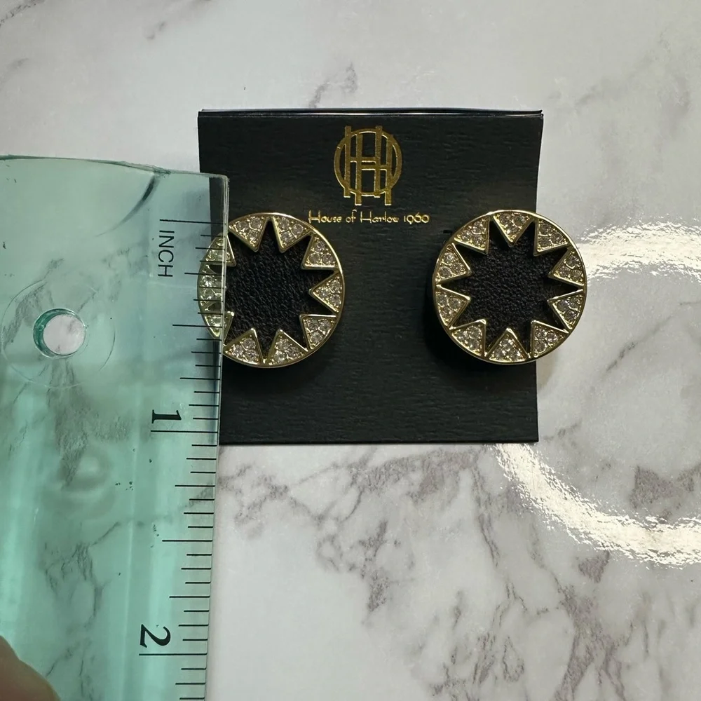 House of Harlow 1960 Starburst Stud Earrings in Black and Gold - Picture 3 of 3